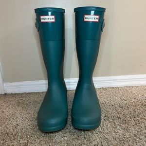 BIG KIDS green/blue hunter rain boots